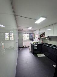 Blk 241 Jurong East Street 24 (Jurong East), HDB 3 Rooms #594667501